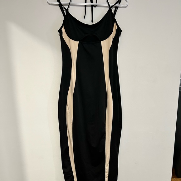 Commence dress - Picture 2 of 3